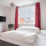Отель Palads 3*